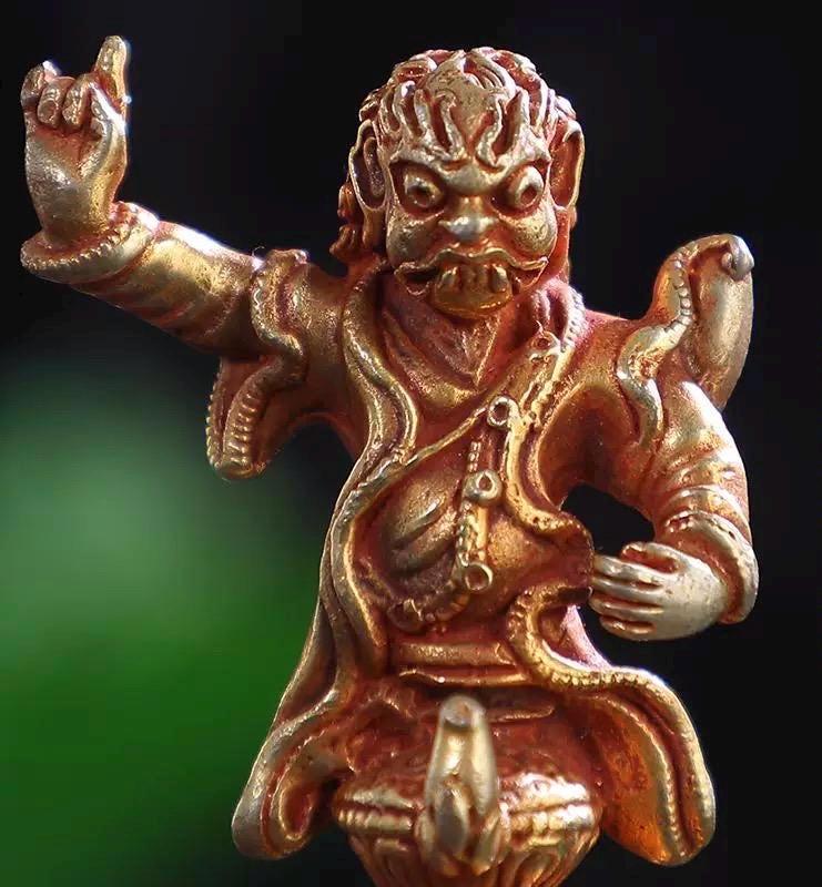 Handcrafted Solid Brass Wrathful Guru Rinpoche Vajra with Base Tibetan Buddhist Ritual Dorje women men gift